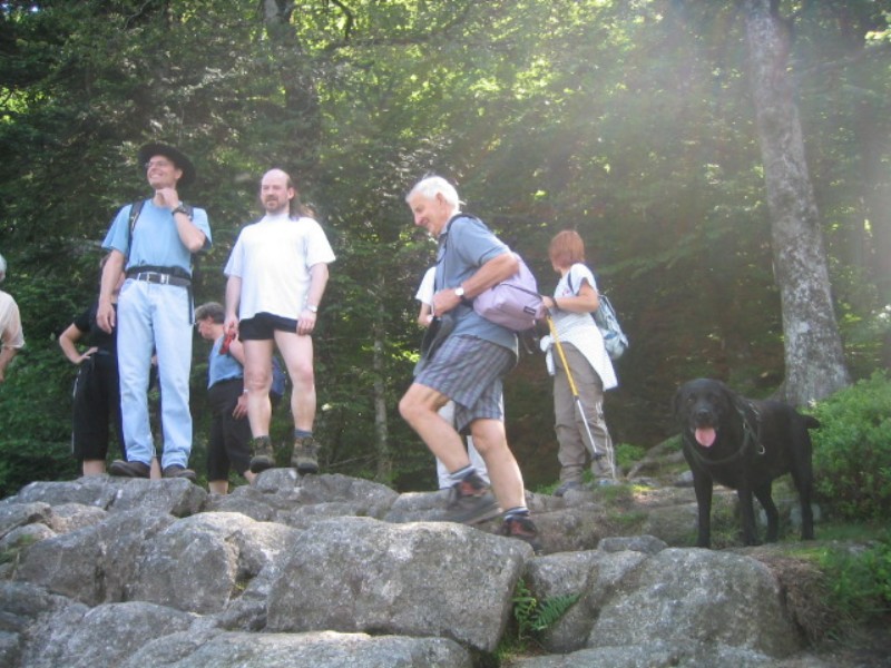 ../Images/e Sur la roche du Lac.jpg